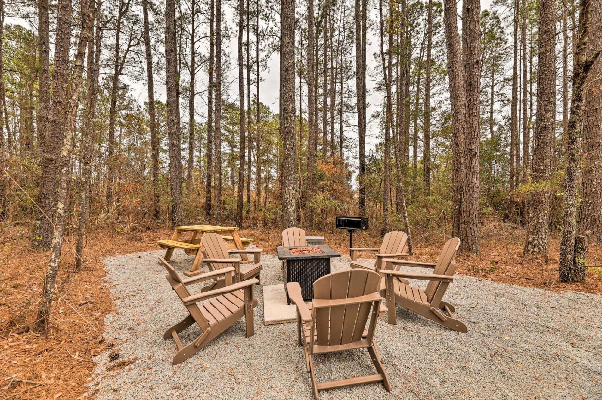 Beautiful New Bern Studio Cabin With Fire Pit! Exterior foto